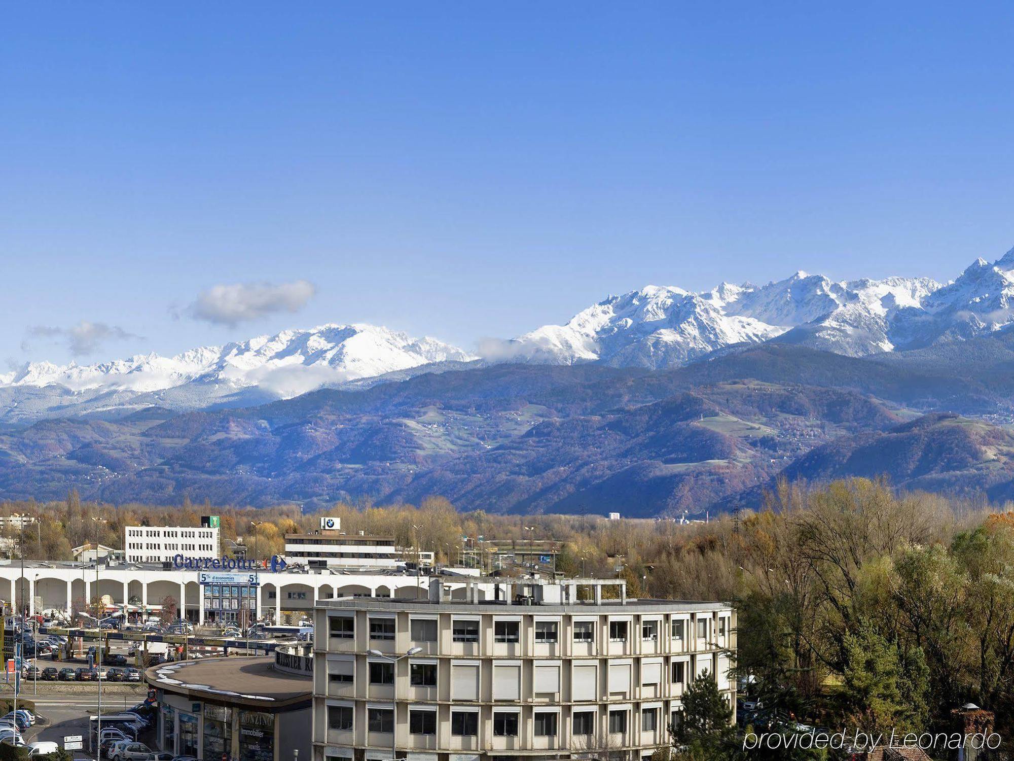 Hotel Ibis Grenoble Centre Bastille Zewnętrze zdjęcie